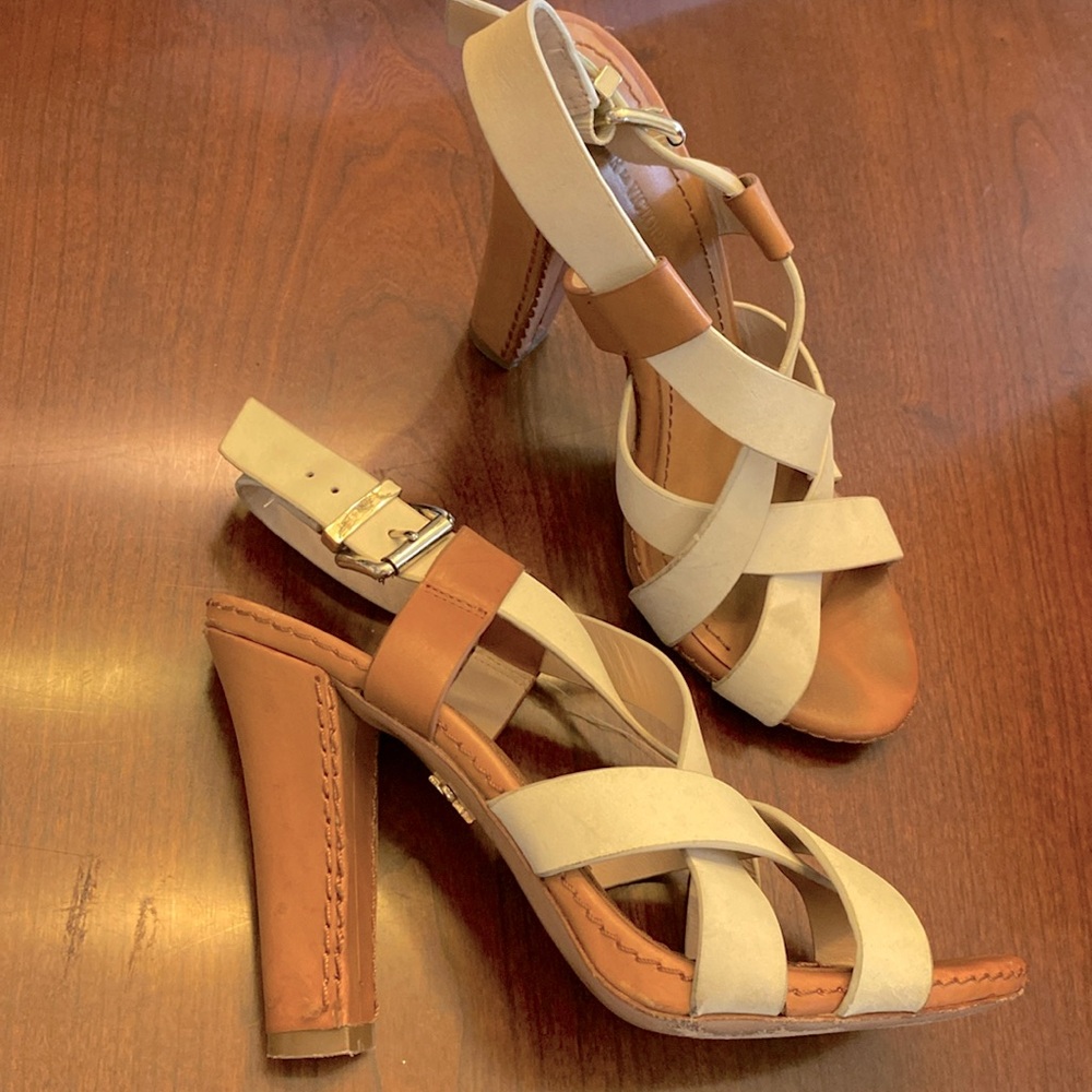 POUR LA VICTOIRE High Heeled Shoes. Size 7